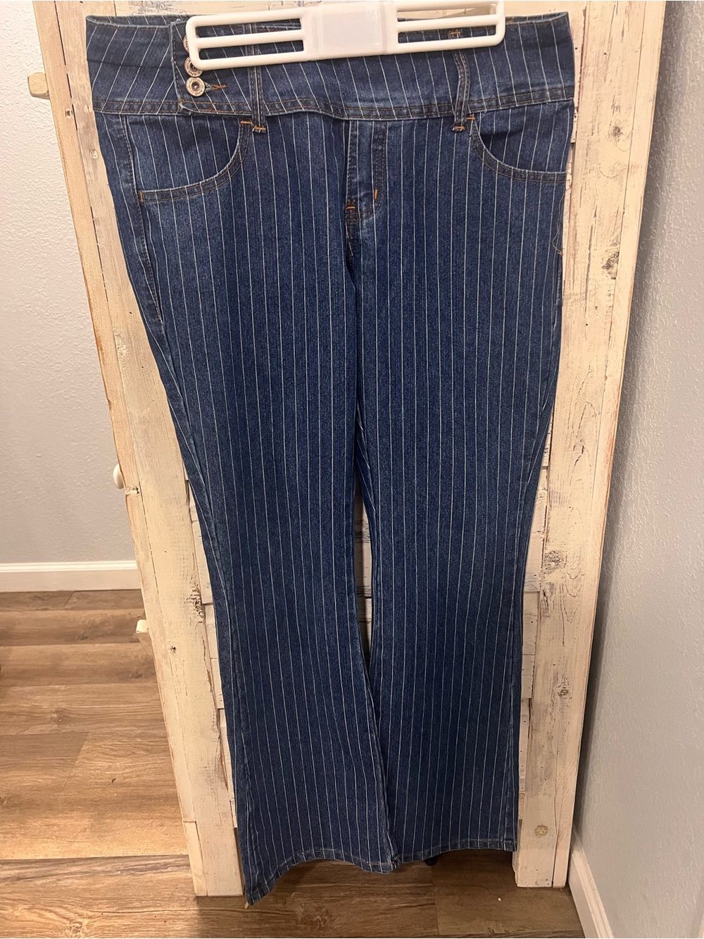 Vintage Sweet Jeans y2k Low Rise Navy Pinstripe flare Jeans